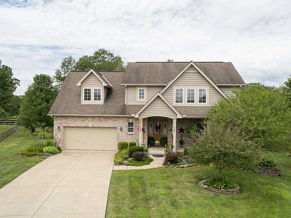 2nd image of 704 Brant Ct