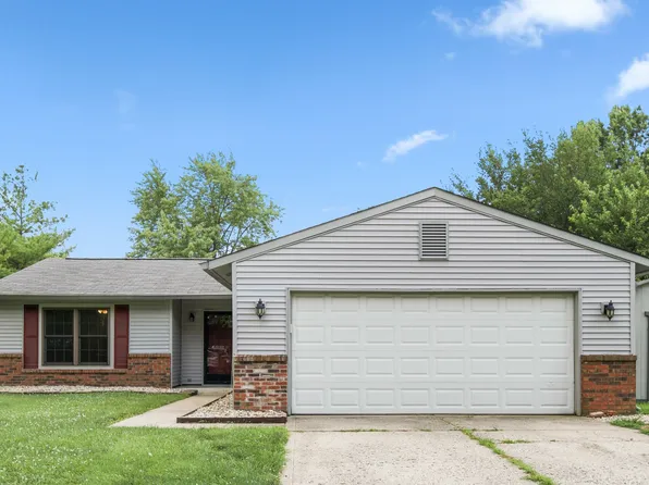 4705 Clayburn Dr, Indianapolis, IN 46268