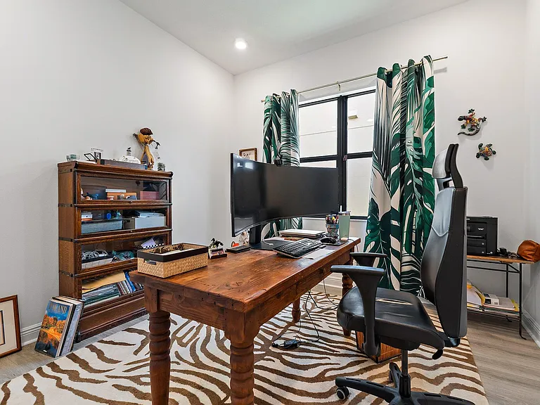 15883 Key Biscayne Ln — Photo 5