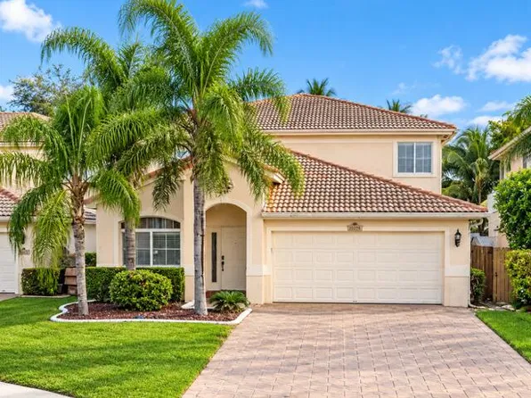 3829 Woodfield Dr, Pompano Beach, FL 33073