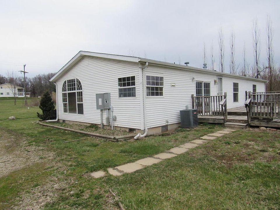 2nd image of 31535 Kelly Rd