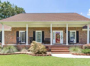 6432 Pericat Dr, Fayetteville, NC 28306