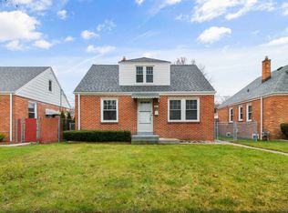 1021 E Ohio Ave, Milwaukee, WI 53207