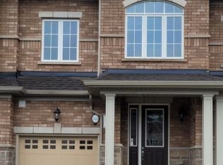 333 Raymond Rd, Hamilton, ON L9K0J8