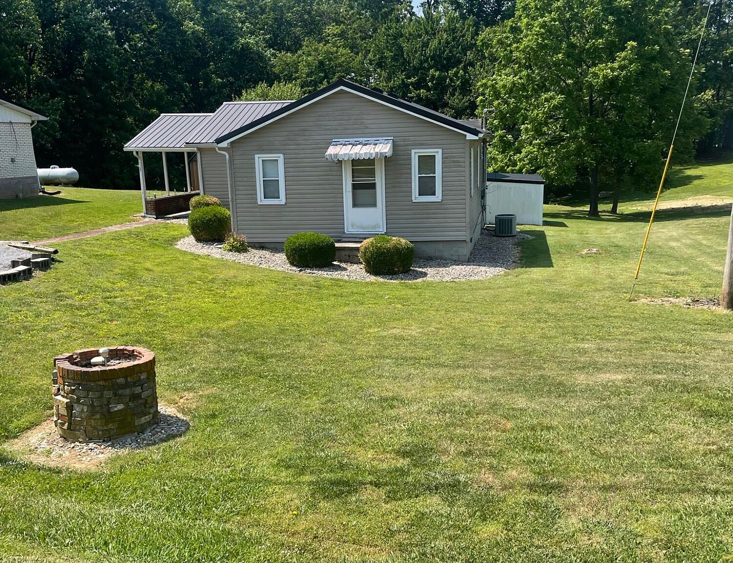 347 Old Hoppertown Rd, Russell Springs, KY 42642 Zillow