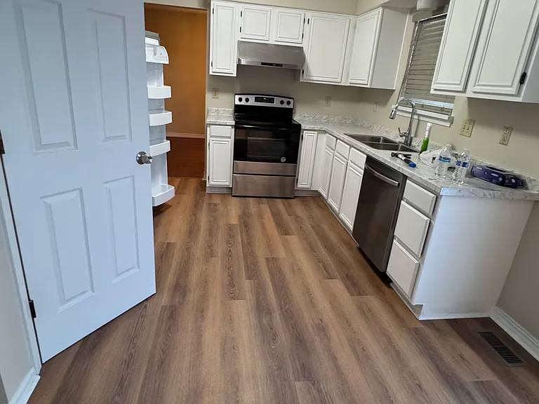 8023 Atwood Ct — Photo 7