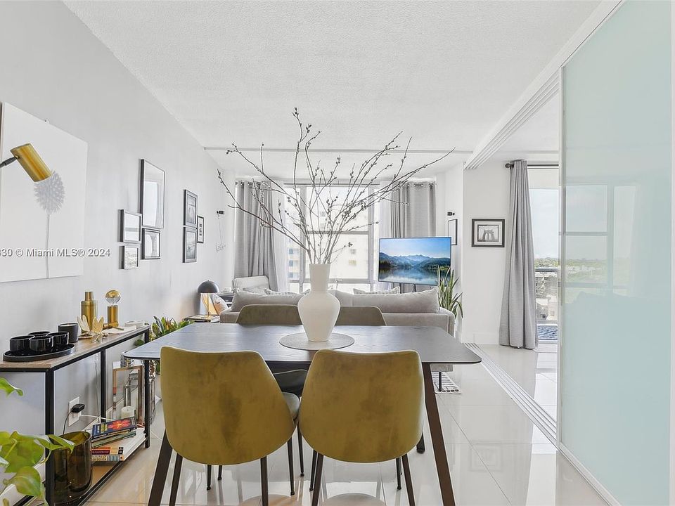 1st image of 900 Bay Dr APT 711