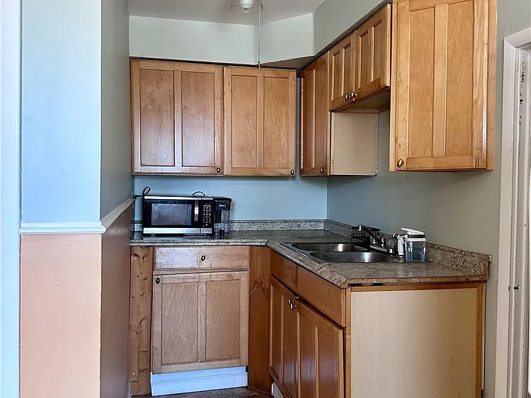 160 W Ferry St N #N — Photo 8