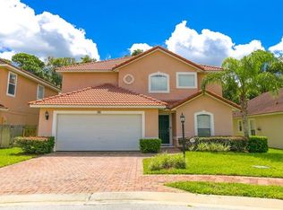 381 Mockingbird Rd, Davenport, FL 33896