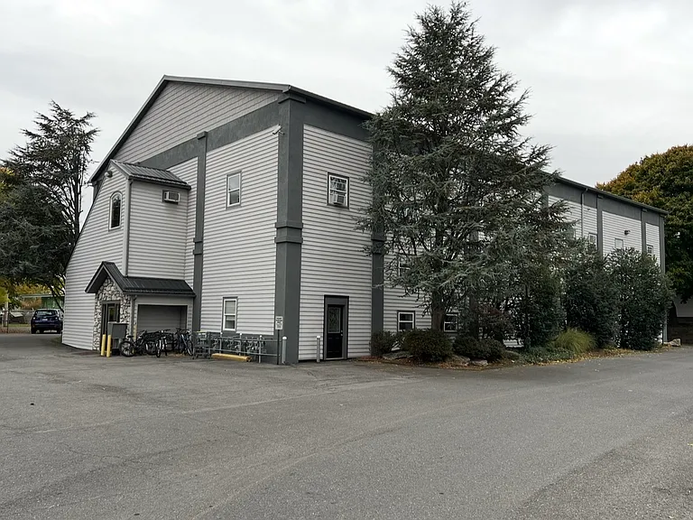 121 David St #205 — Photo 1