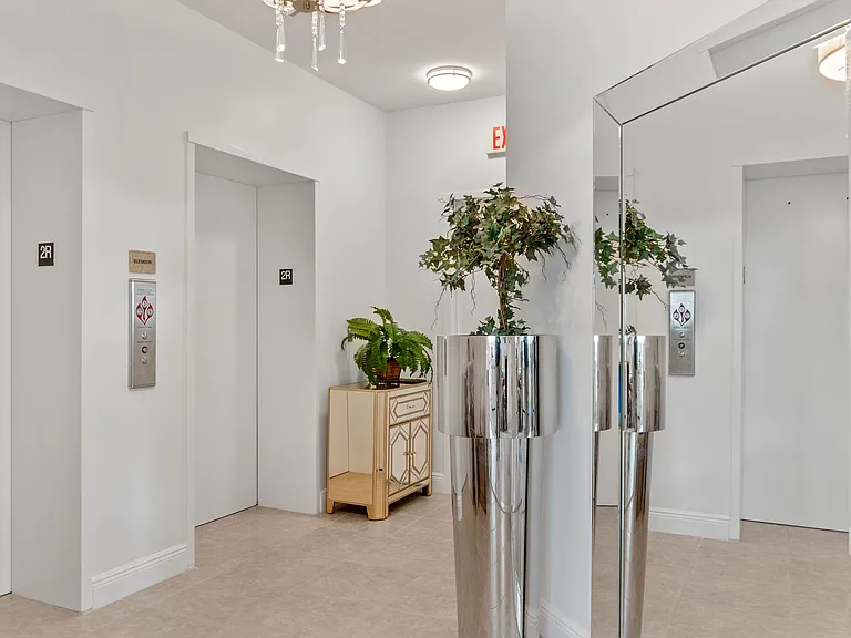 6061 Silver King Blvd #1 — Photo 22