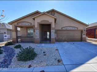 6020 Hidden Row Ave, El Paso, TX 79924