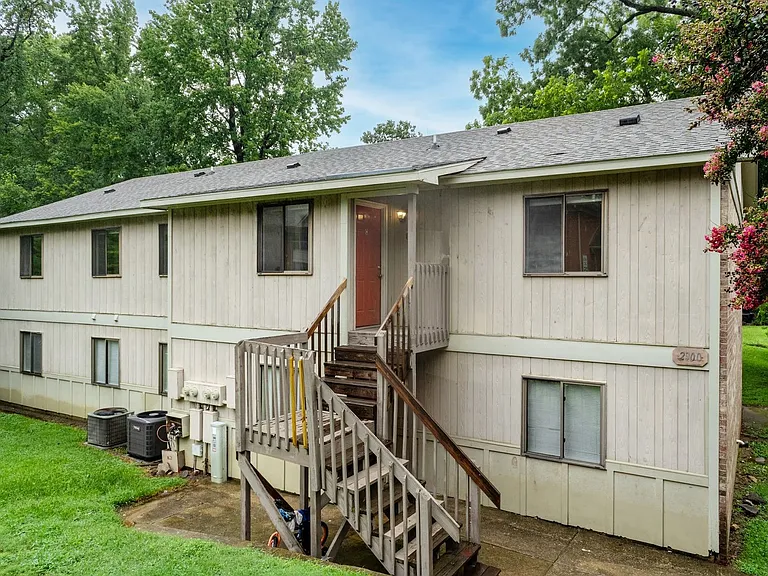 Ligon Apartments- 2900 Ligon St — Photo 15
