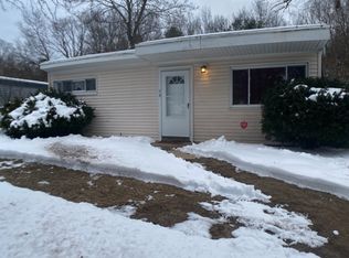 59 Vincent St, Springfield, MA 01129