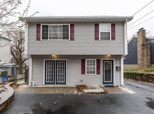 15 Oak Grove Blvd, North Providence, RI 02911
