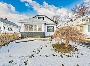 78 Castleford Rd, Rochester, NY 14616