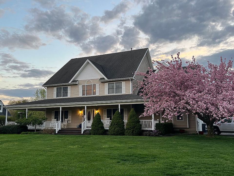 1st image of 1826 Regina Ct