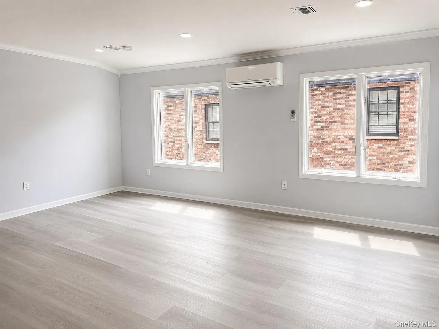 2 bed, 1.0 bath, 830 sqft, $3,000 — Photo 4