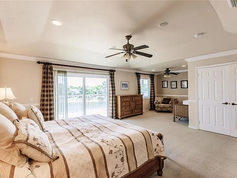 7859 Berkshire Pines Dr — Photo 22