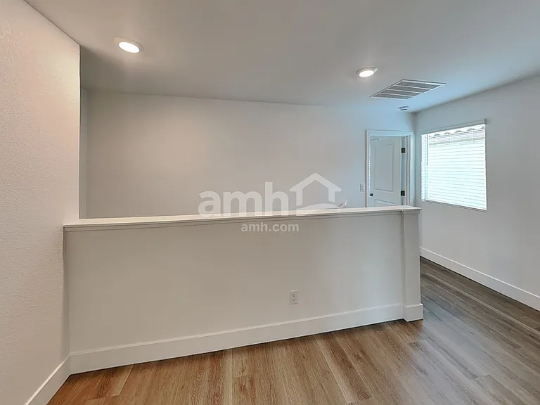 8183 Braavos Peninsula Ave — Photo 8