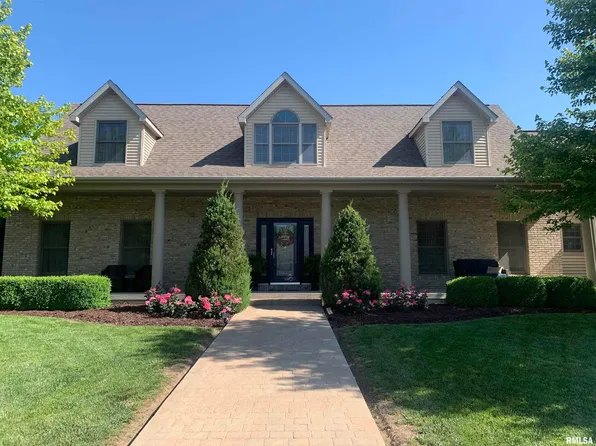 60 Alice Dr, Jacksonville, IL 62650