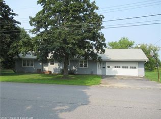 42 Charles St, Lewiston, ME 04240