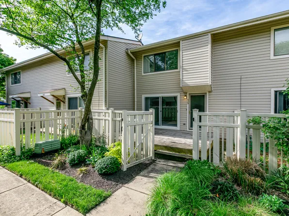 429 Verde Dr, Schaumburg, IL 60173