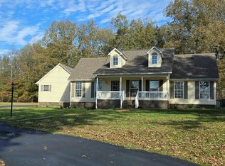 345 Jackson Forest Rd, Paris, TN 38242