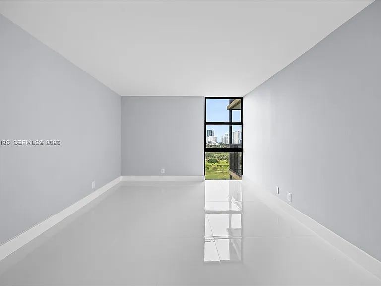 20335 N Country Club Dr #1905 — Photo 17