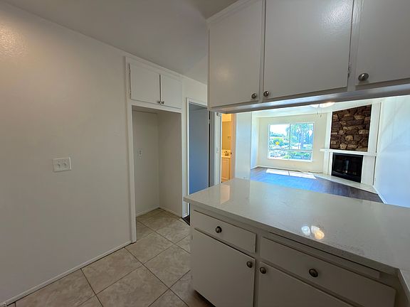 5th image of 335 S Lemon St APT B
