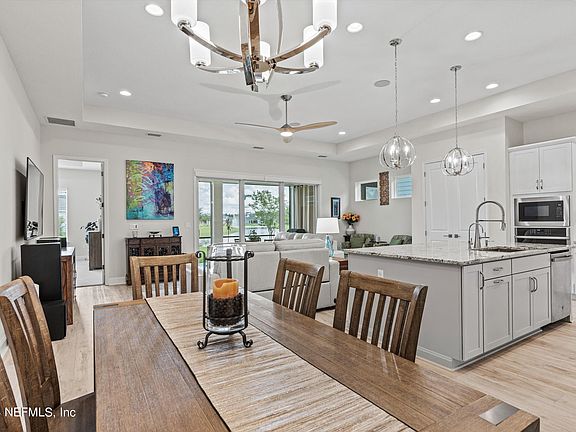 5th image of 10700 AVENTURA Drive