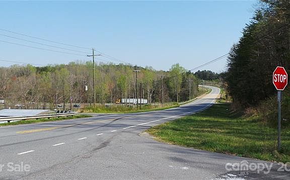 3rd image of 2880 14th Avenue Cir SE