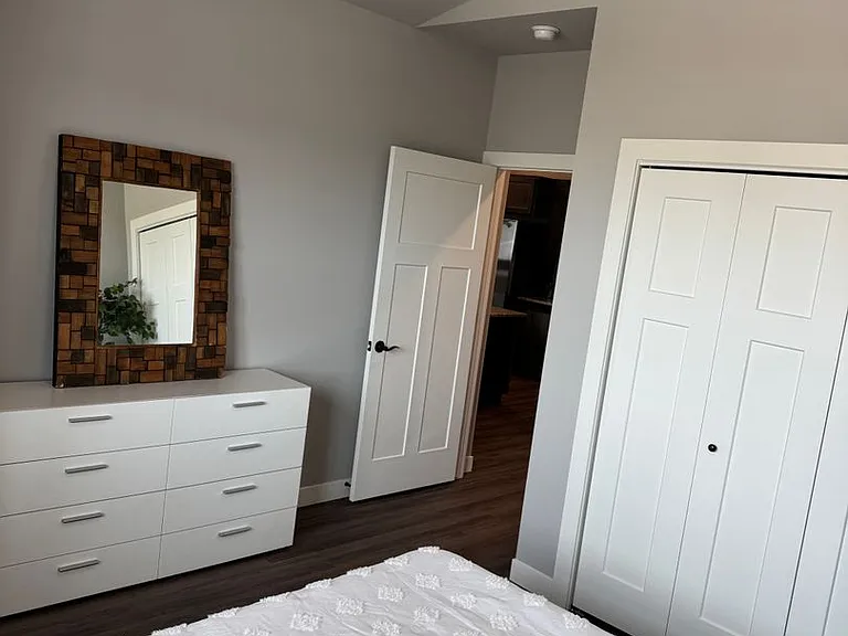 605 Plaza St — Photo 35