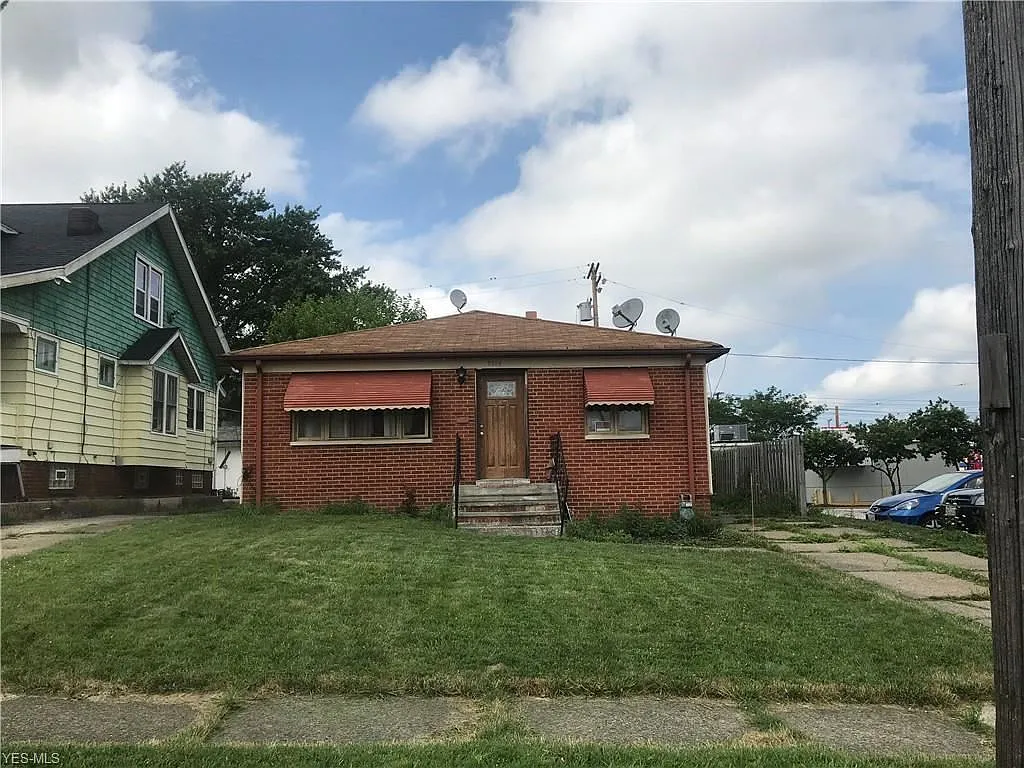 7318 Liberty Ave photo 1