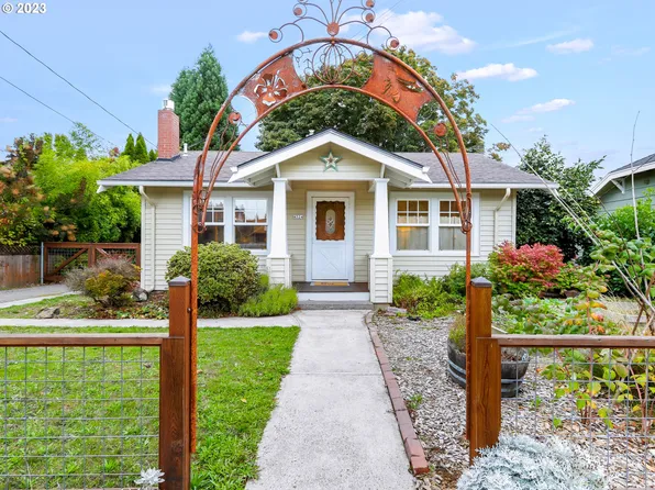 4524 SE 36th Pl, Portland, OR 97202