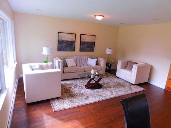 3rd image of 8630 Kedvale Ave