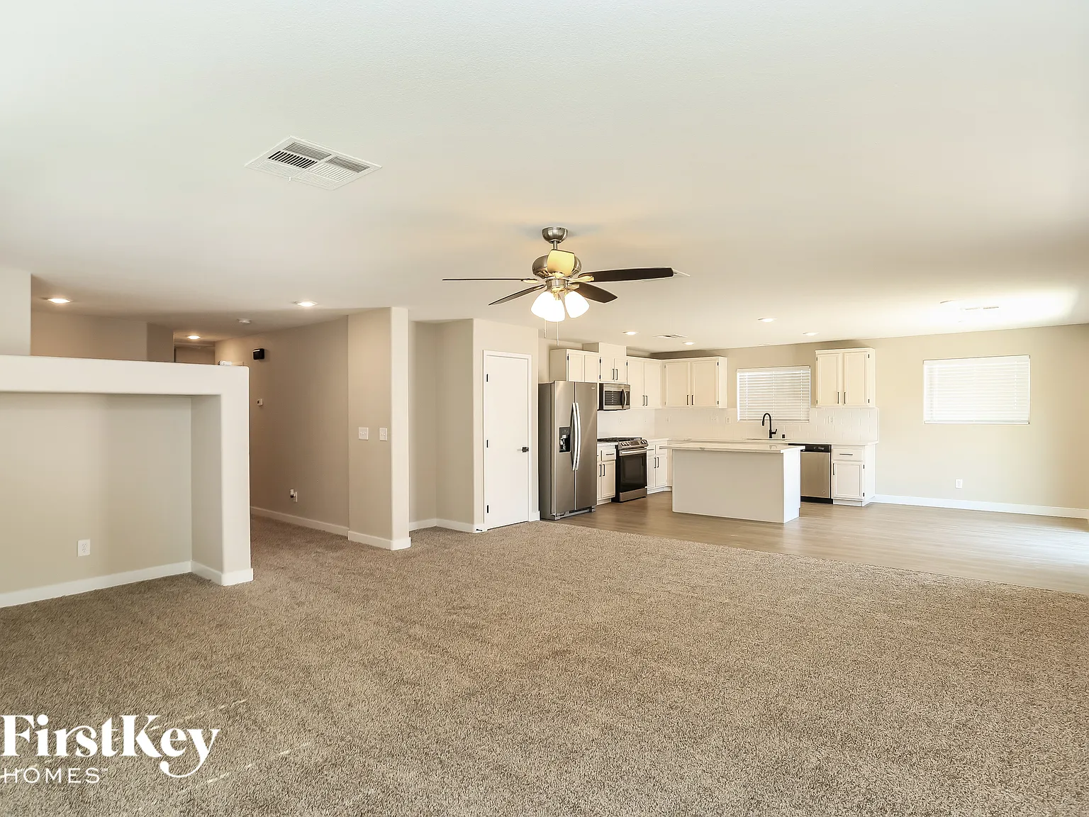 4 bed, 2.0 bath, 1888 sqft, $2,525 — Photo 3