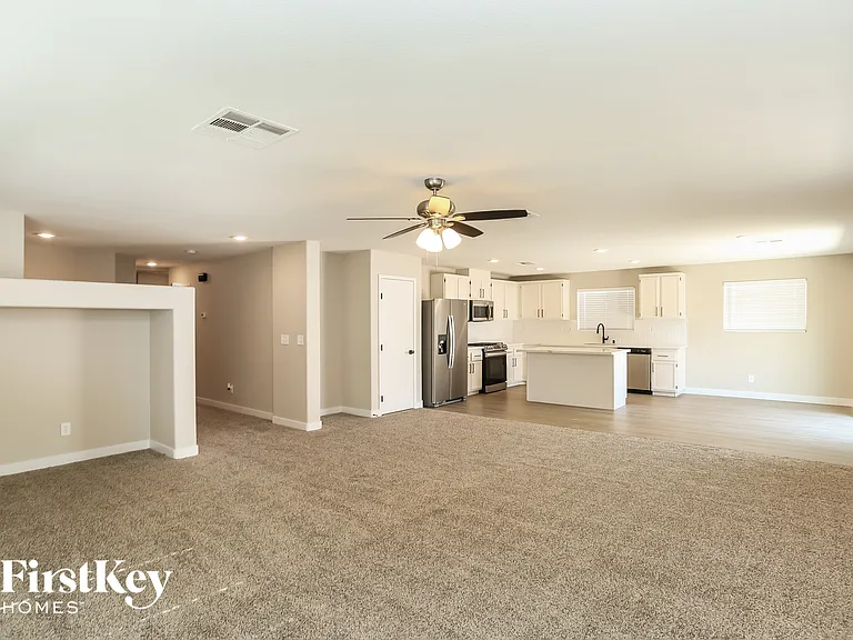 3336 Palatine Hills Ave — Photo 3