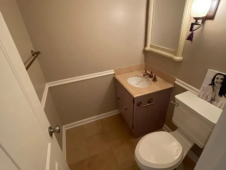 3891 Chain Bridge Rd — Photo 4