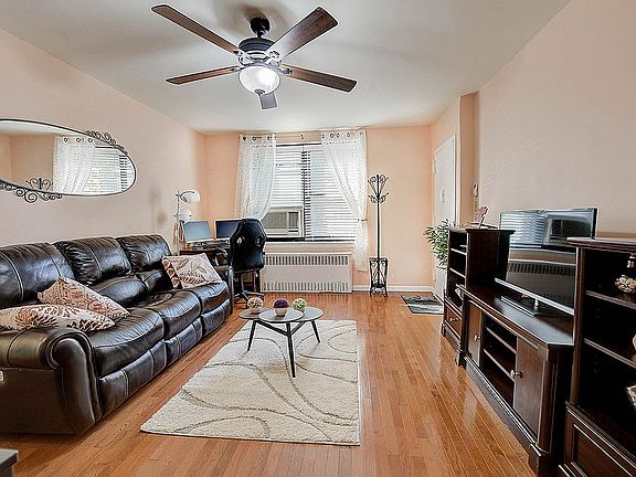 3rd image of 191-15 39th Ave #168