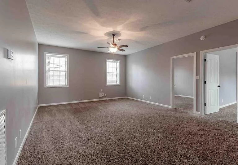 1063 Freedom Dr — Photo 15