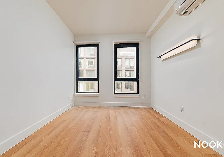 130 Hope St #425 — Photo 7