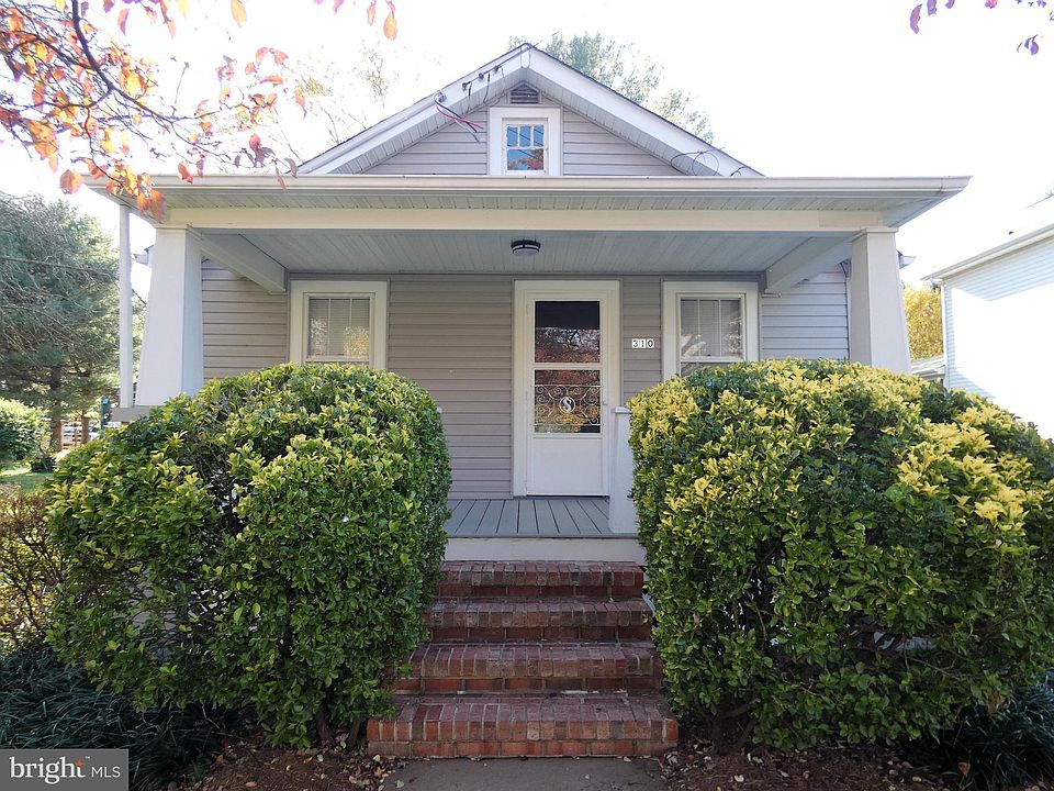 1st image of 310 4th St