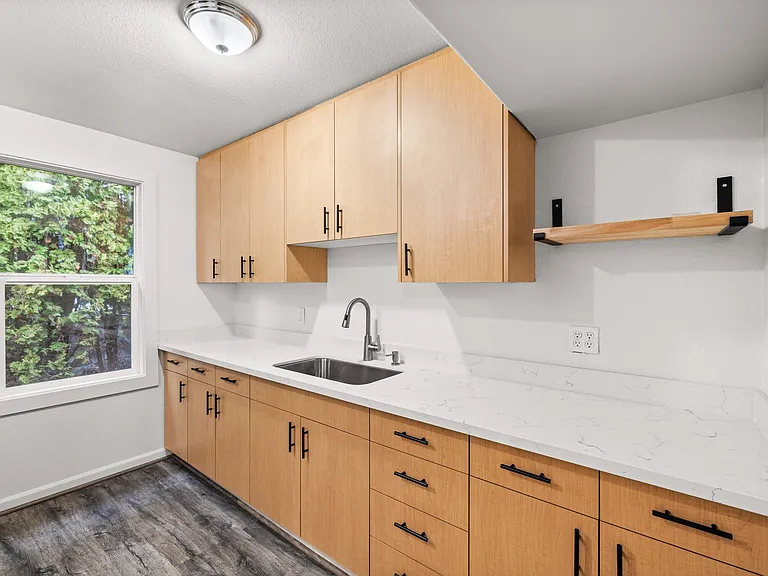 1017 7th Ave SW — Photo 10