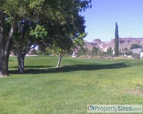 2nd image of 215 Greenway Dr