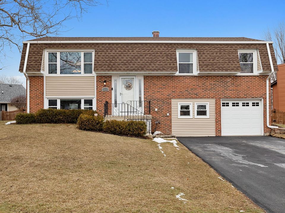 1st image of 3680 Leather Leaf Ln