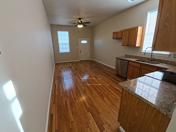 3rd image of 2500 Soniat St #2500
