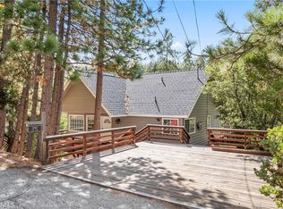 1242 Evergreen Ln, Lake Arrowhead, CA 92352