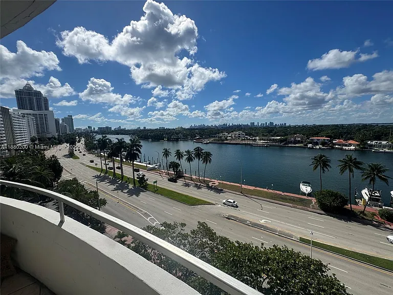 5151 Collins Ave #923 — Photo 18
