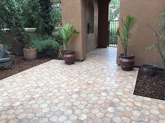 3rd image of 21 San Gregorio Ct